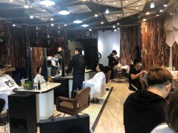 -PE SALON