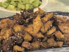 -维吾尔餐厅(宜山路店)