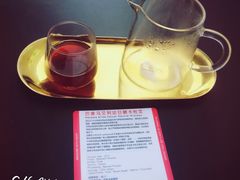 -UNI UNI(环亚凯瑟琳店)