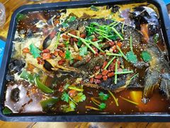 -老东镇啤酒屋海鲜加工·蒸汽海鲜·海鲜烧烤(台东店)