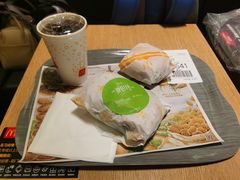-麦当劳(徐汇漕溪北路百脑汇店)