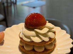 -VERIE BAKEHOUSE
