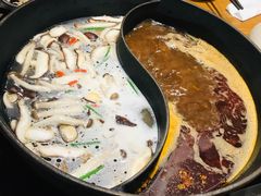 -呷哺呷哺 黄金牧场 (新中关购物中心店)