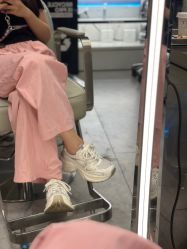 -PE SALON