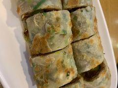 葱饼卷牛肉-台北楚楚园馅饼粥(虹桥南丰城店)