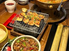 -雀舞云南菜(天津天河城购物中心店)