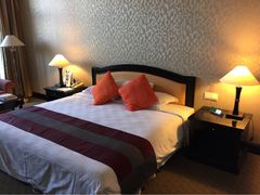 春城湖畔高尔夫度假村-昆明春城湖畔度假村