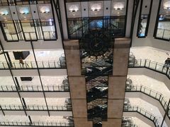 -梅龙镇广场