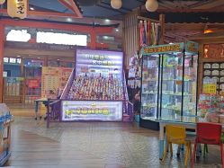 -卡通尼乐园(新达汇三林店)