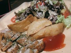 -The Cheebat 锌吧·Bistro(体育西店)