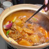 新开业的牛腩火🔥锅，一锅三吃鲜掉眉毛