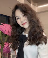 -东秀护肤造型