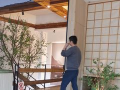 -蜜桃餐厅·伴山(湖滨商业街店)