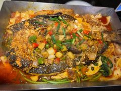 -鸣记脆皮烤鱼·海鲜烤鱼(马栏店)