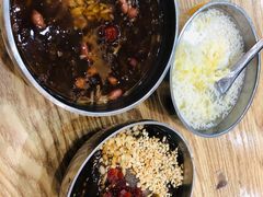 -白翔甜食店