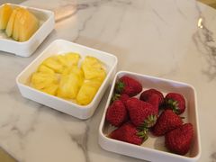 -涨巢·潮玩水疗局