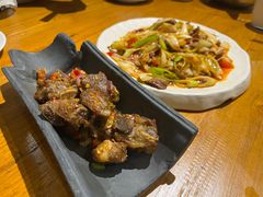 -隔壁老王·家常云南菜(花巷店)