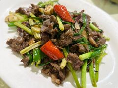 姜葱炒牛肉-横琴湖畔美食