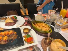 -伯顿西餐厅(厚街香榭丽店)