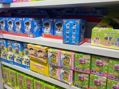 -名创优品(万达广场河东店)