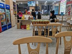 -江城燕子大排档(江汉路步行街店)