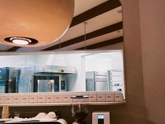 -VERIE BAKEHOUSE