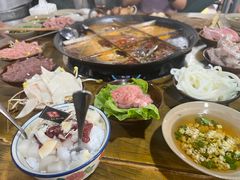 -正南齊北重庆老火锅(光华村直营店)
