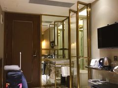 -香港油麻地王子酒店