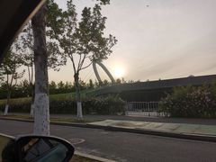 -南京眼步行桥