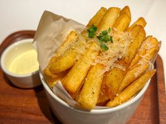 -阿妮叶李(光谷世界城店)