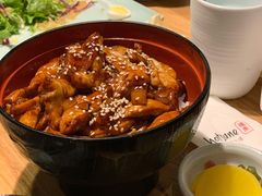 照烧鸡排饭-隐泉之语日式料理(王府中环店)