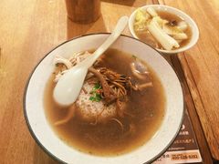 -王春春鸡汤饭(成都城西优品道店)