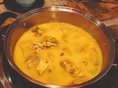 -鲜入围煮花胶鸡海鲜火锅