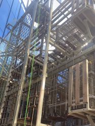 -PIPIKINGDOM皮皮王国欢乐号(欢乐海岸购物中心店)