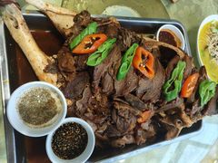 -百姓食府(秦虹路店)