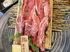 黑牛肋条-黑牛の店·黑金店(沈阳万象城店)