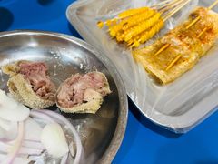 -布尔津河堤夜市