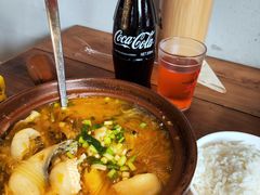 -有红鸡毛店·砂锅菜(抚琴夜市店)