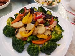 菌皇炒带子蚌片西兰花-骏丰酒楼(黄编店)
