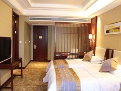 -抚顺中伟假日国际酒店