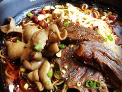 豆爷筋品牛肉肥肠面-豆爺小面(朱雀店)