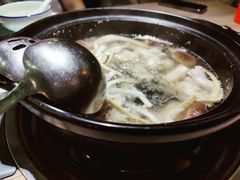 黑松茸椰子鸡-探窝·竹笙椰子鸡(杨箕店)