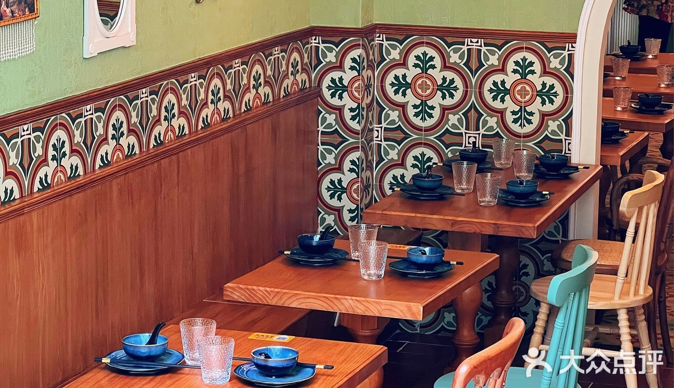 仿佛置身泰国街头的高颜值餐厅【嘎莉泰泰】