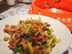 -卢大鲜鱼头捞饭(美利广场店)