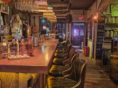 -城墙外BAR