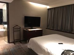 -上海龙之梦万丽酒店