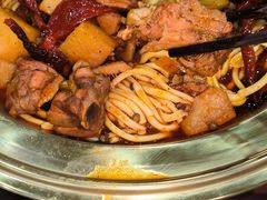 -牛一嘴·兰州牛肉面·大盘鸡(财富中心店)