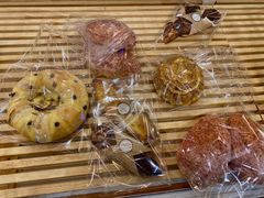 -焙丽拾光(麦凯乐直营店)