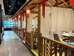 大堂-龙泉人椰子鸡.糟粕醋.海南菜(三亚旗舰店)