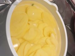 -龍歌自助小火锅(芝罘万达店)